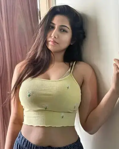 Escorts Mahemdavad